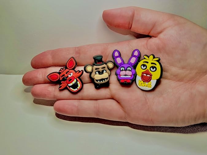 8PCS Five Nights at Freddy's Game Charms, for Shoes, Book Shoe Charms, Keychains, Backpacks, Halloween, Movie, for Boys & Girls All Ages